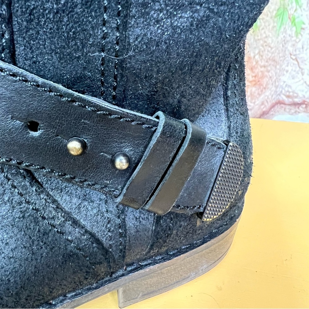 UGG Black Leather and Suede Shearling Sole Moto Style Zip Riding Boots, 6.5 - Picture 4 of 13